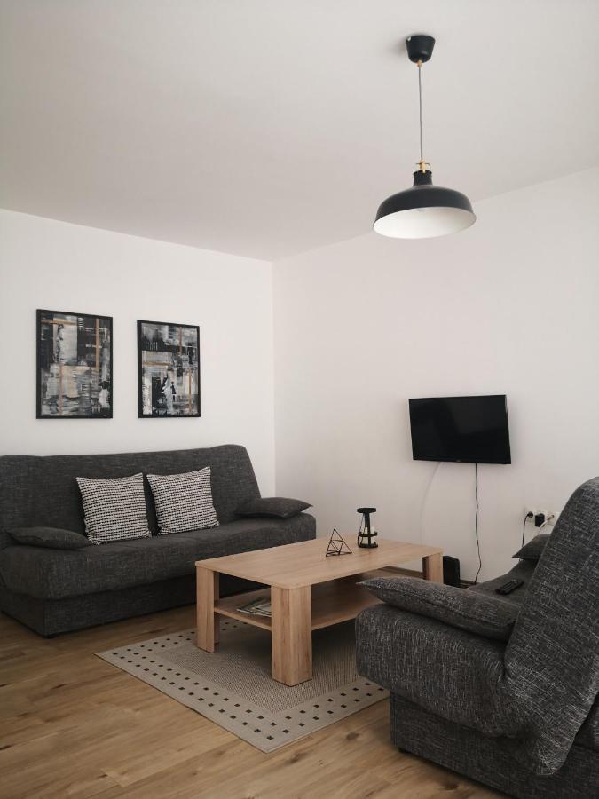 Apartment Adi Travnik Esterno foto
